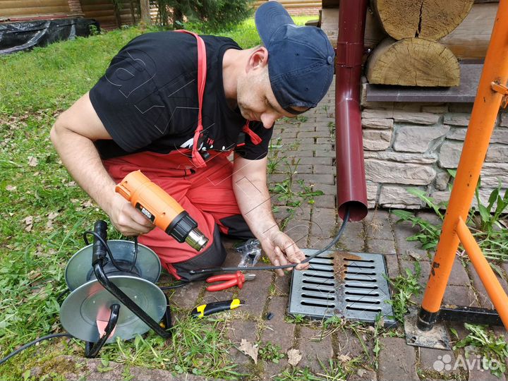 Монтаж обогрева кровли и водостоков