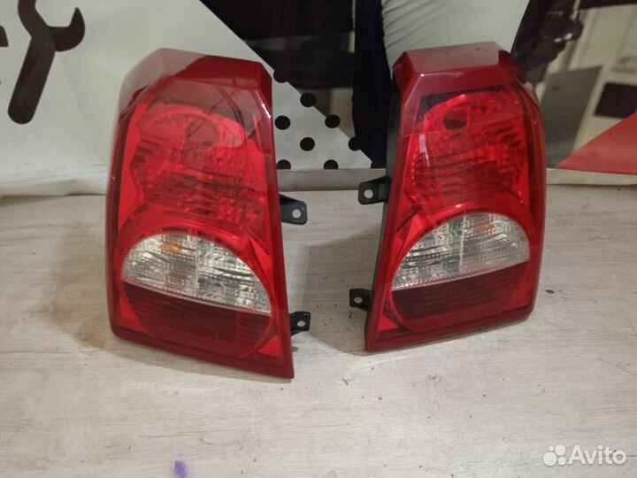 Фонарь задний Додж Калибр Dodge Caliber