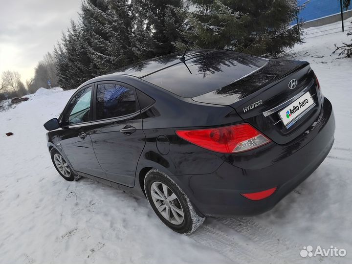 Hyundai Solaris 1.6 AT, 2012, 190 000 км