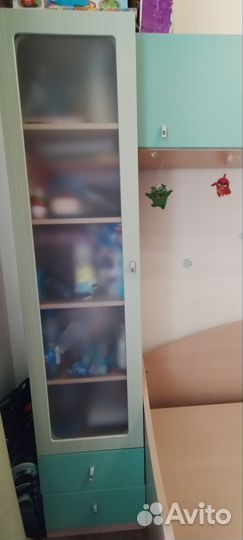 Гарнитур в детскую комнату бу