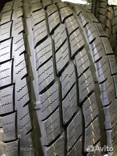 Toyo Open Country H/T 235/65 R17