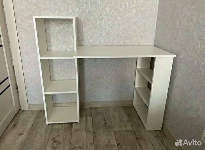 Стол письменный (цвета в описании)