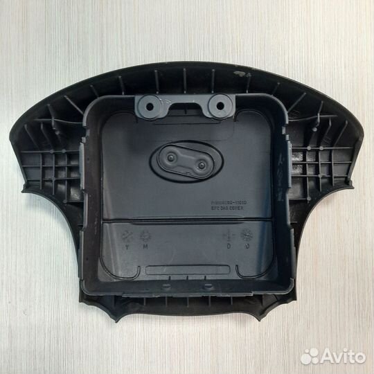 Крышка в руль airbag на Hyundai Sonata 5