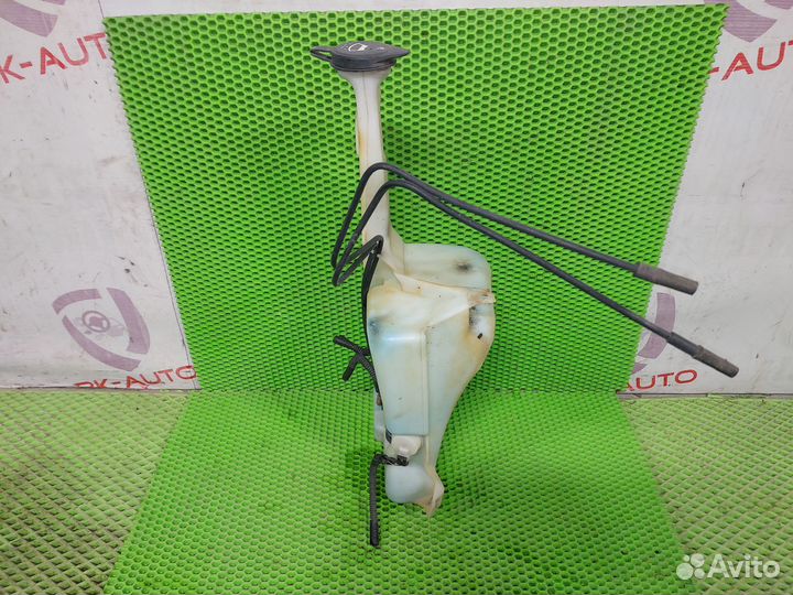 Бачок стеклоомывателя Cadillac Escalade GMT800