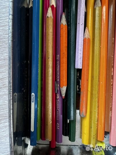 Цветные карандаши