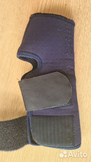 Бандаж на голеностопный сустав