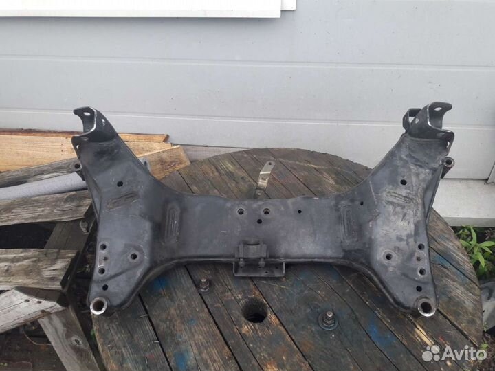 Подрамник передний Nissan Almera N16 Classic