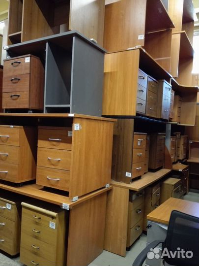 Офисная мебель бу