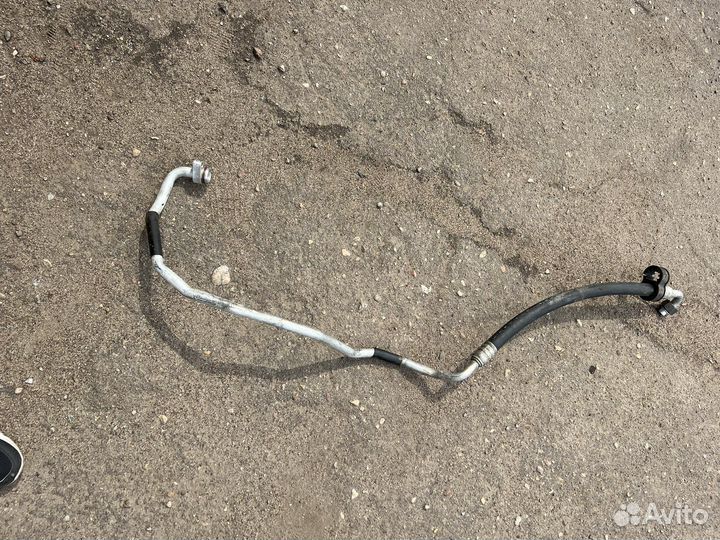 Трубка кондиционера Audi A6 C5 2.4-2.8 4B0260704C