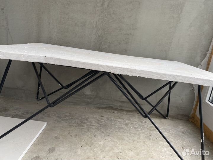 Кованый стол