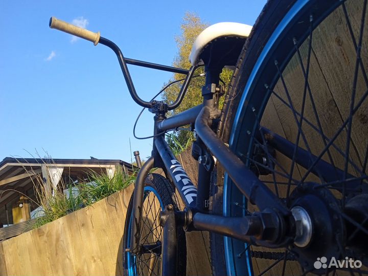 Велосипед BMX