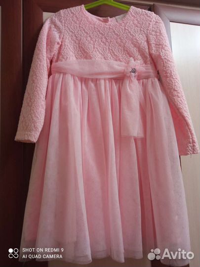 Платье праздничное