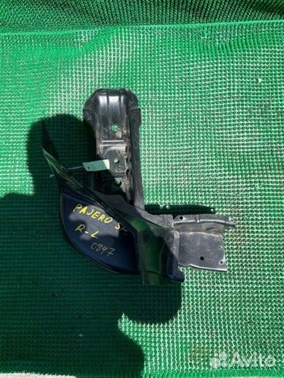 Панель кузова задний левый Mitsubishi Pajero Sport