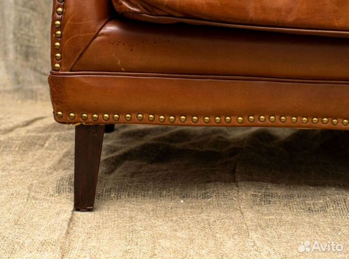 Диван винтажный