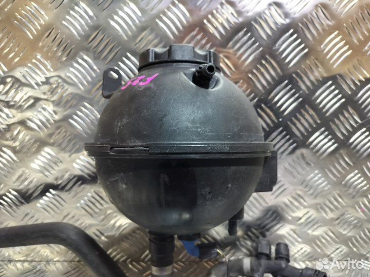 Бачок расширительный Bmw X3 F25 2.0 N47D20C