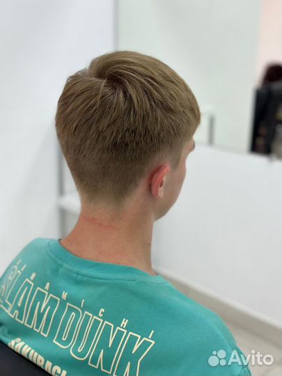 Модель на стрижку