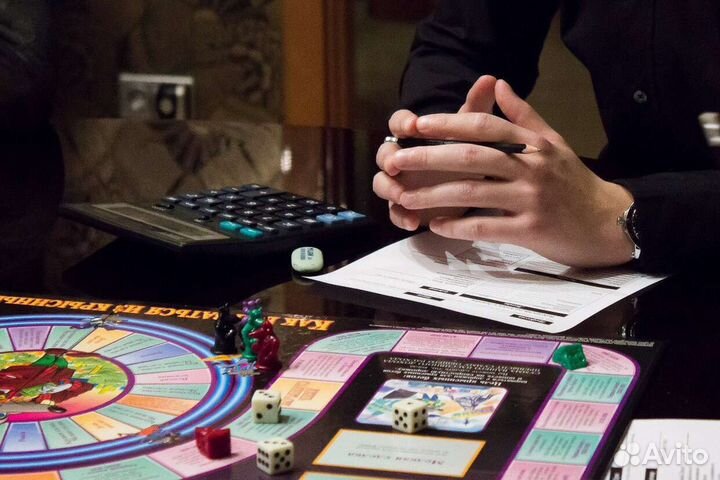 Ведущий игры Денежный поток/Cashflow