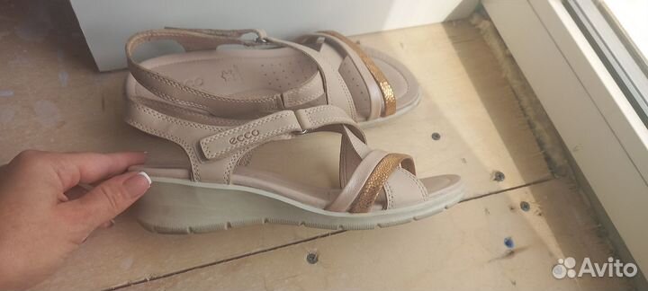 Босоножки ecco