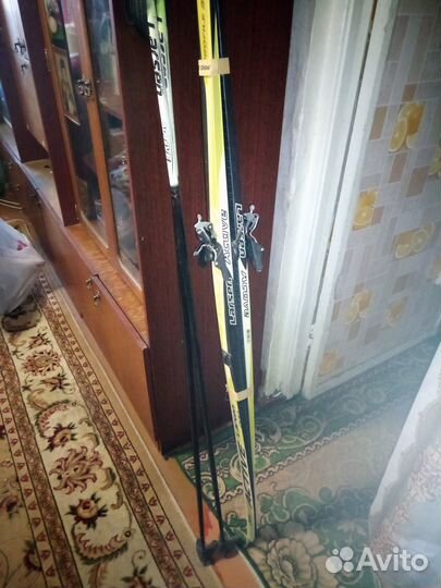 Лыжи беговые Larsen Active с палками и ботинками