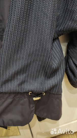 Куртка-ветровка женская