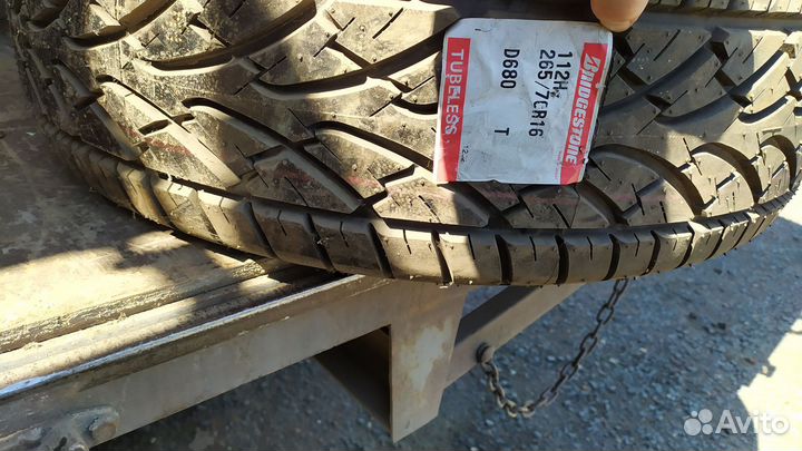 Bridgestone Dueler H/P 265/70 R16