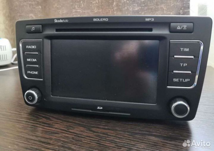 Штатная магнитола на skoda octavia a5