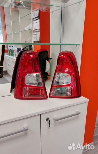 Задние фонари на Renault logan 1