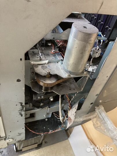 Широкоформатный принтер mutoh