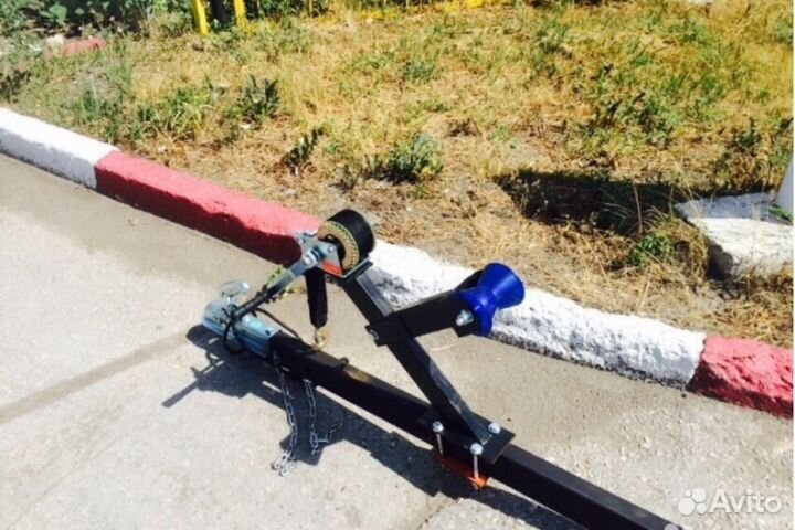 Лодочные Прицепы. Окрашеные с лебедкой