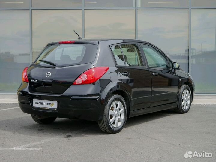 Nissan Tiida 1.6 AT, 2011, 153 000 км