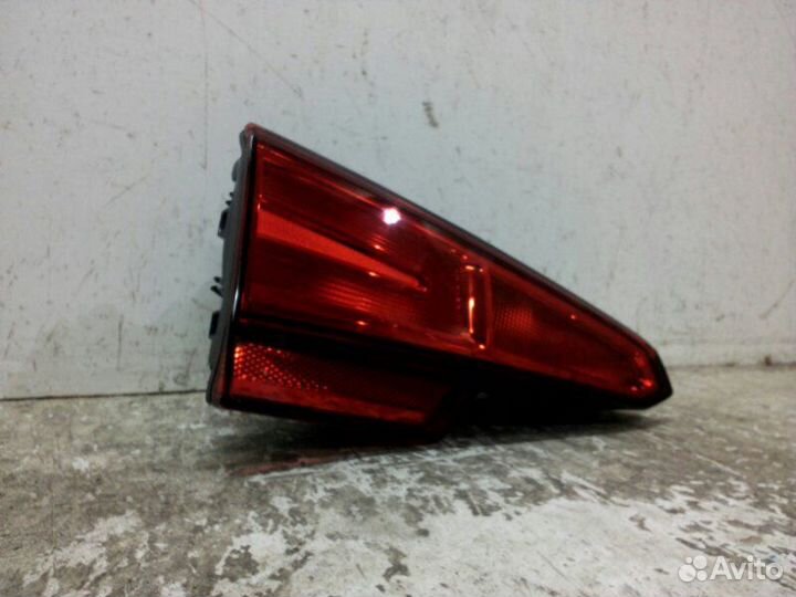 Фонарь задний левый Audi A4 B9 2015-2019