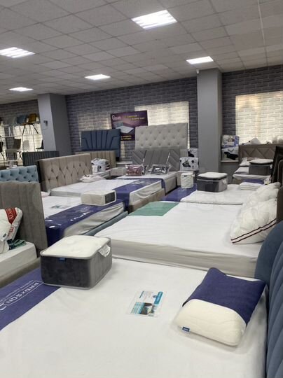 Торговая площадь, 1300 м²