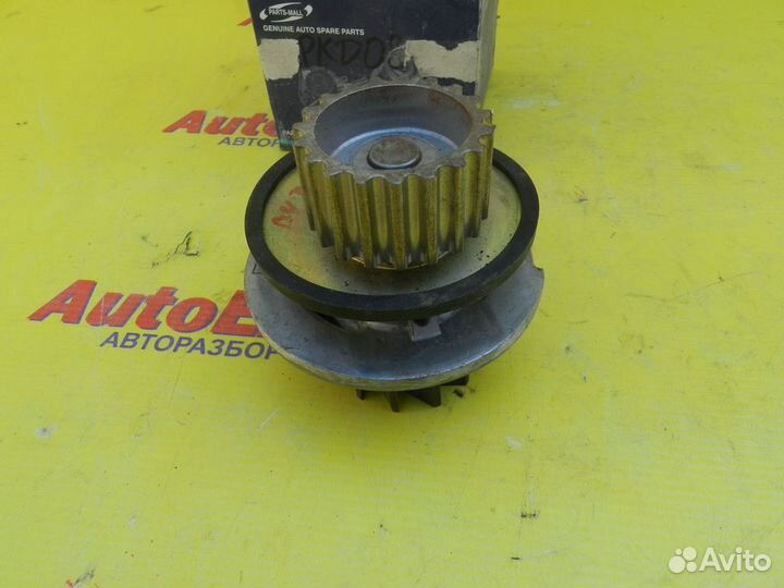 Помпа двигателя Daewoo Nexia 1.5 A15MF A16DMS