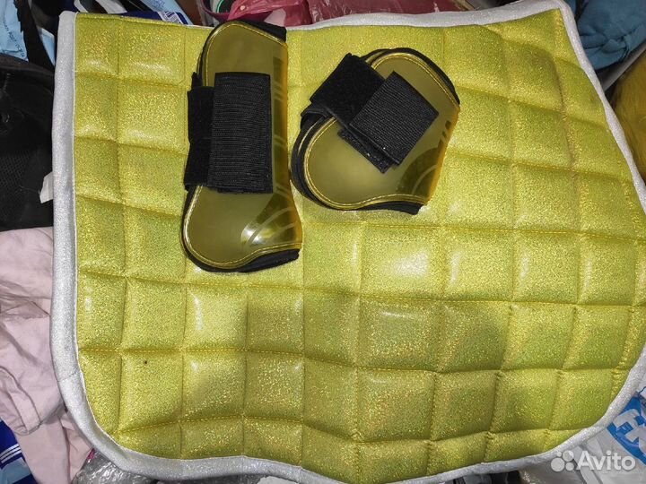 Амуниция для лошади и всадника