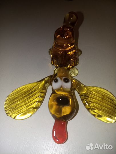 Стеклянная фигурка