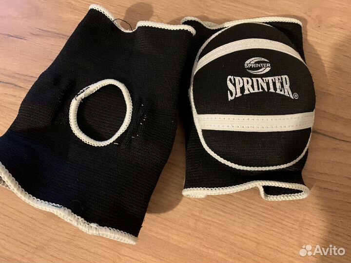 Наколенники для волейбола