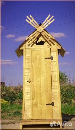Дачный туалет с лебедем SAA