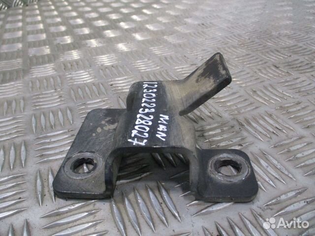 Кронштейн ресивера MAN 81517150330