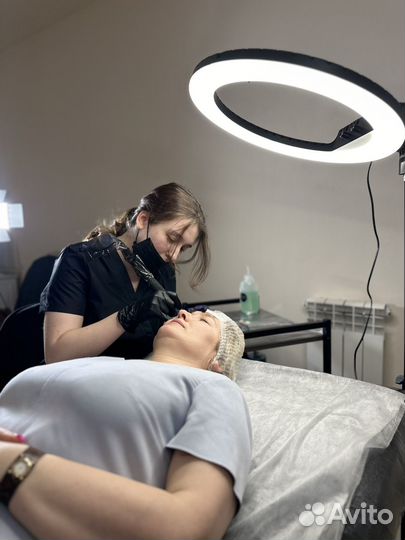 Перманентный макияж губ и бровей