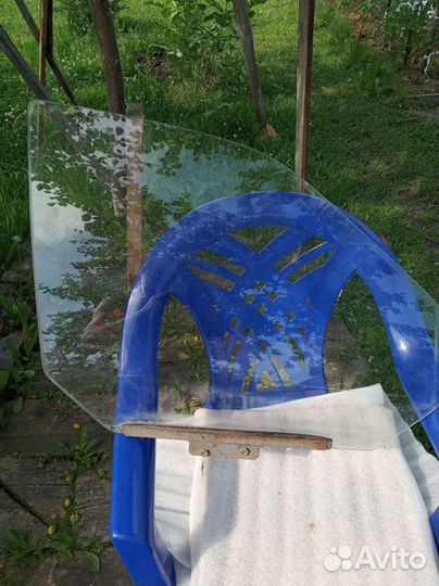 Передние стекла ваз 2110