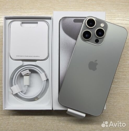 iPhone xr в корпусе 15 pro 128 gb