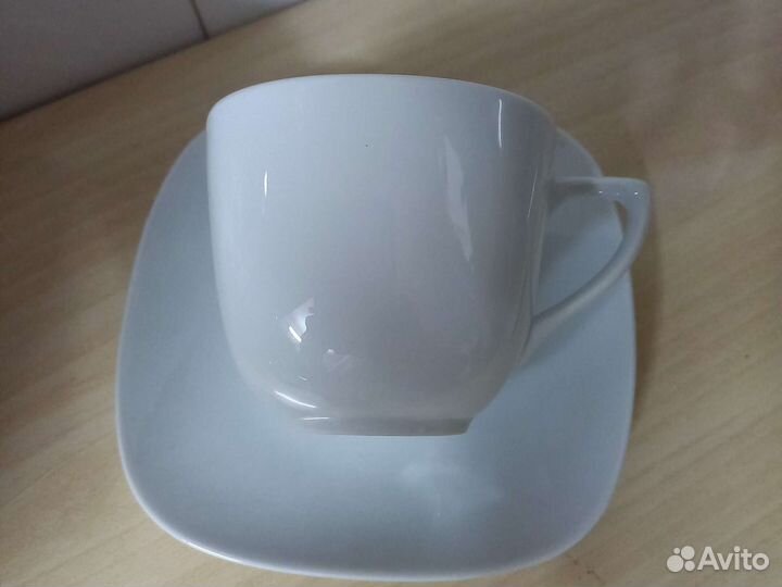 Кофейные и Чайные чашки с блюдцами