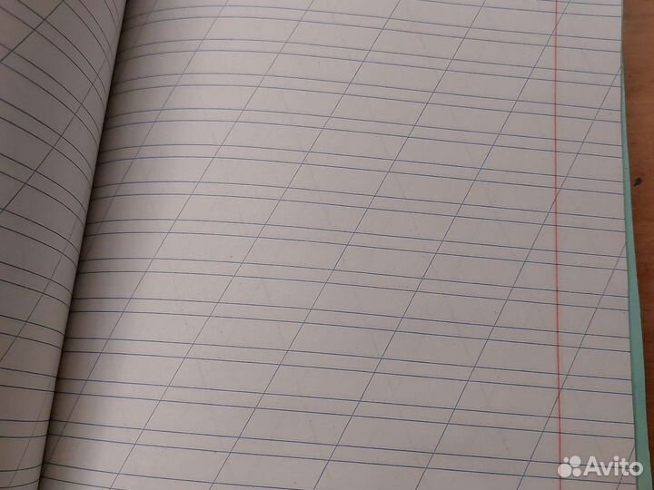 Тетрадь в косую линейку 12 листов
