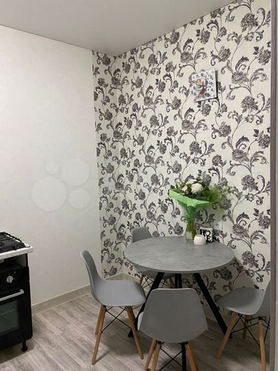 3-к. квартира, 55 м², 1/1 эт.