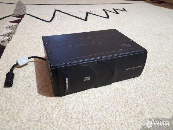 Продаю CD чейнджер Blaupunkt на 10 дисков
