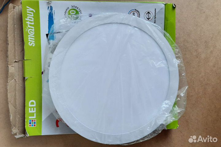 Светодиодный светильник встраиваемый