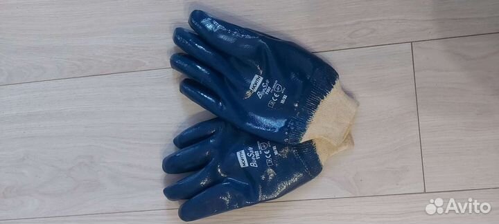 Перчатки Hycron