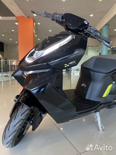 Электроскутер Zeeho AE 8 (CF Moto)