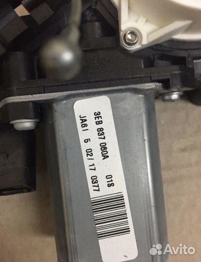 Доводчики дверей BMW touareg III 760