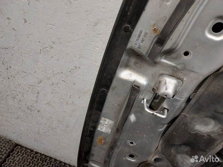 Капот Toyota RAV 4, 2003